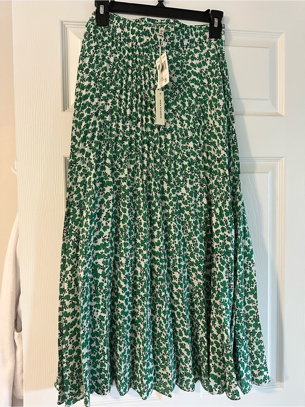 Max Studio Green Floral Tiered Maxi Skirt - NWT